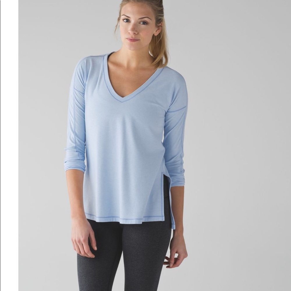 Lululemon dash to class long sleeve top size 8